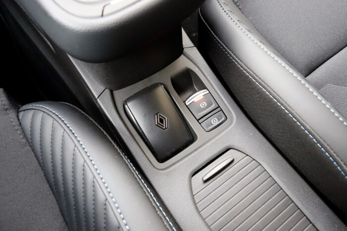 Takarékos hajtást rejt a sportos külső 16