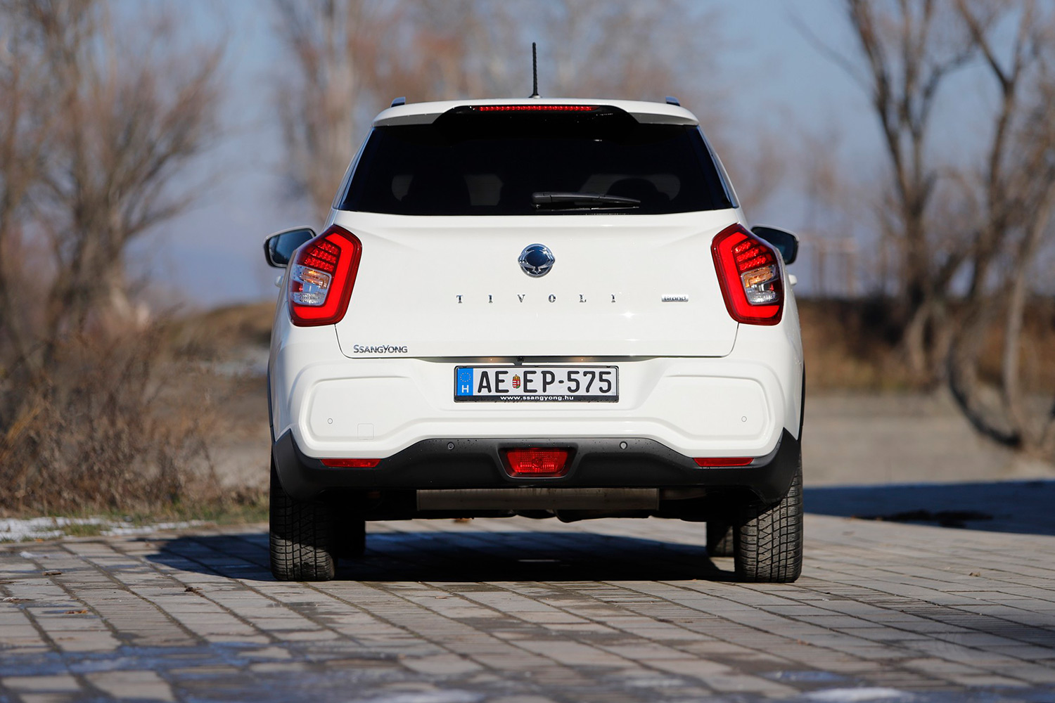 Tudnád szeretni? Nagy, kényelmes és olcsó is a SsangYong Tivoli 8