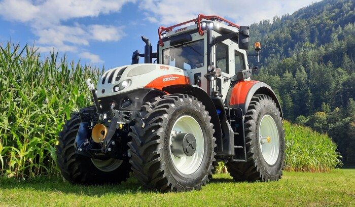 Katonai célokra készítették fel ezeket a traktorokat 2 | Vezess Katonai célokra készítették fel ezeket a traktorokat 2