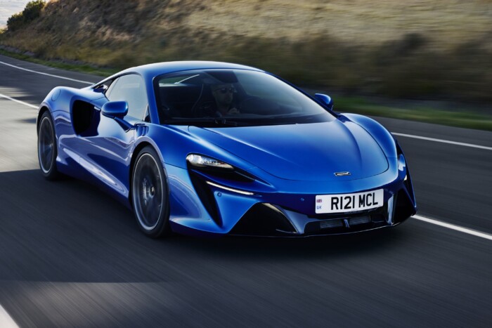 Fél tucat típus válhat a lángok martalékává 2 Fél tucat típus válhat a lángok martalékává 2