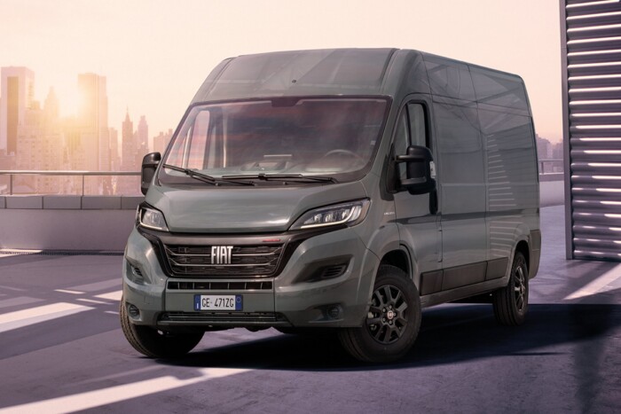 Fél tucat típus válhat a lángok martalékává 3 Fél tucat típus válhat a lángok martalékává 3