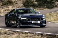 Kiábrándítóan érkezik Európába az új Ford Mustang 14