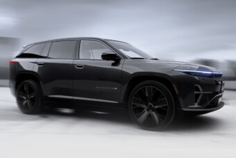 Nem tolja túl a modernkedést ez az autó