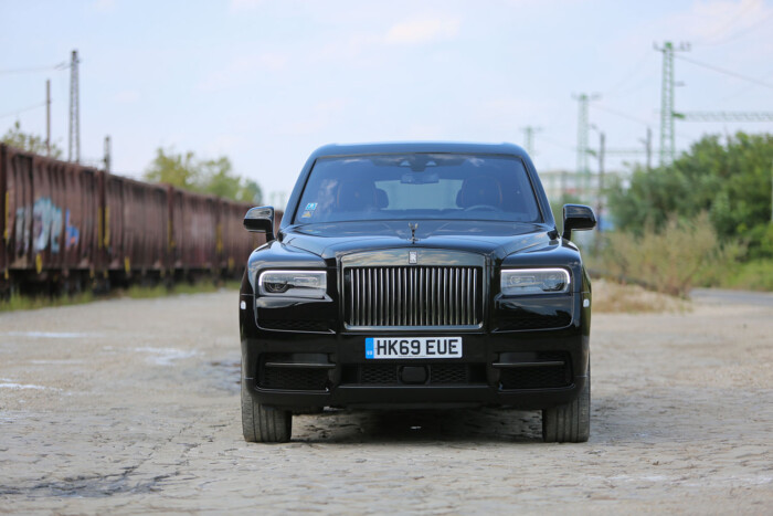 Fél perc alatt lopta el a 160 milliós autót, és hozzá sem ért 1 | Vezess Fél perc alatt lopta el a 160 milliós autót, és hozzá sem ért 1