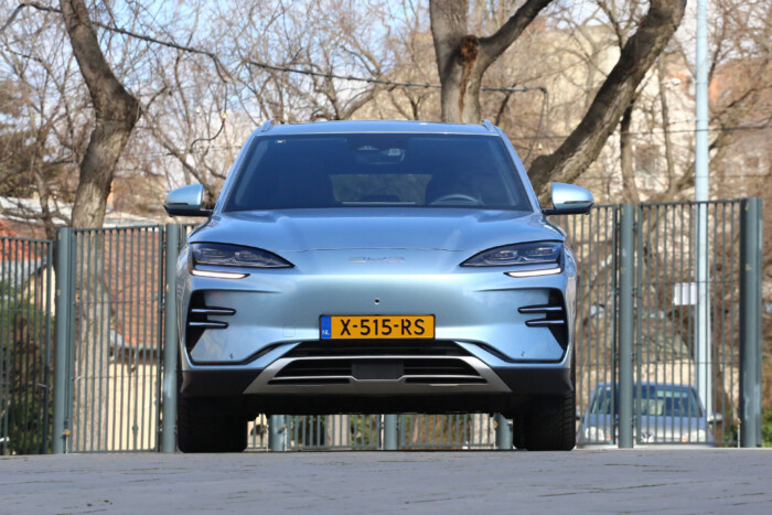 Erre elég magyar utakon az új kínai villanyautó 15