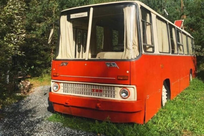 Érdekes formában támadt fel a roncstelepre küldött Ikarus 1