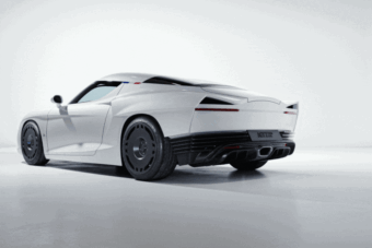 Negyedmilliárdba kerül az átöltöztethető sportkocsi