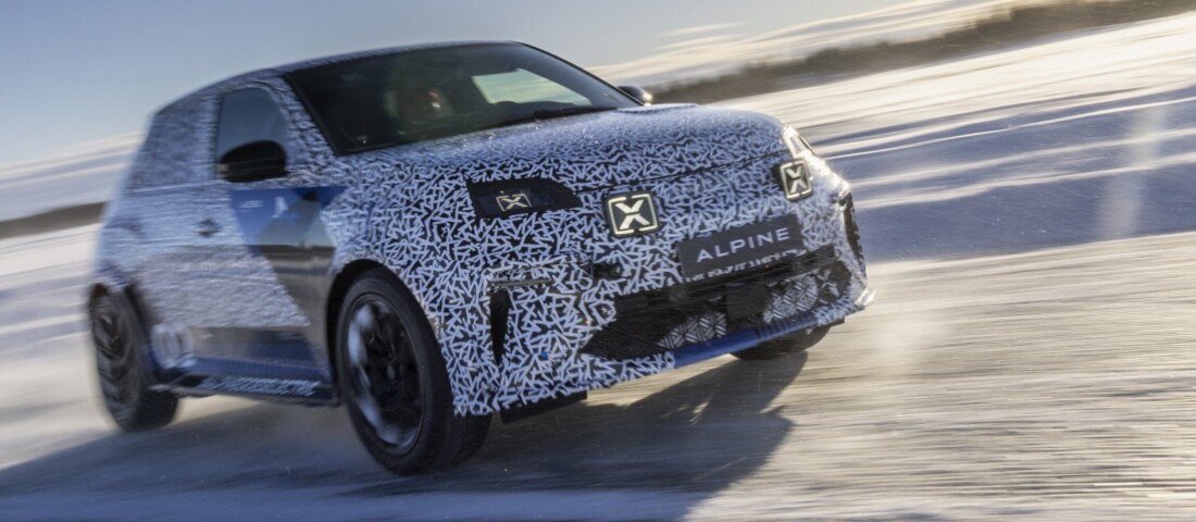 Városi autót épít a sportkocsigyártó