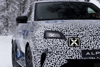 Városi autót épít a sportkocsigyártó