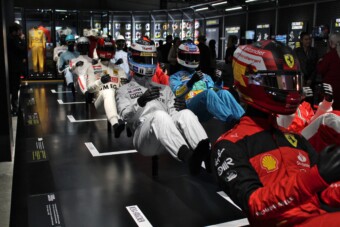 Elvarázsol, oktat és letaglóz: megnéztük a hivatalos F1-kiállítást