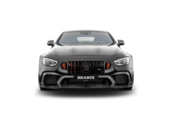 Nem bírja a váltó, olyan erős ez a Mercedes