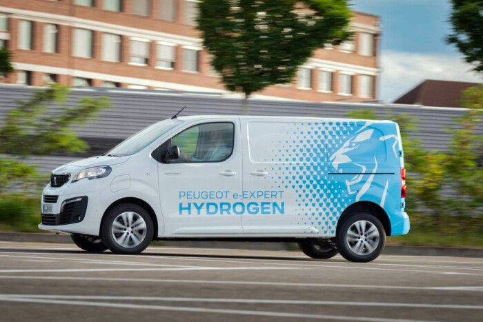 Kőkeményen ráfekszik a hidrogénre a Peugeot