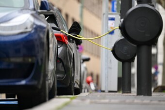 Olyan titok derült ki, ami vonzóvá teheti a villanyautókat