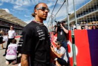 F1: Nagyot veszít Hamilton a Ferrarival 1