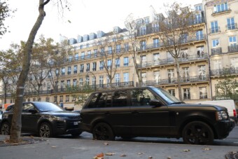 Megszavazták az óránként 7000 forintos parkolást