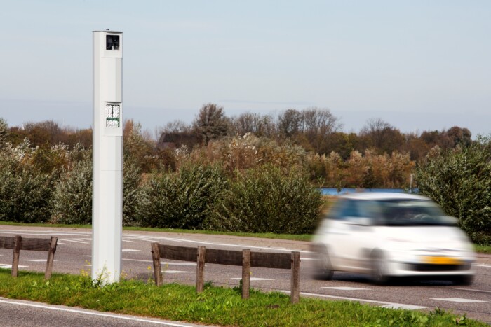 Vakarózott útközben, repült a 150 ezres bírság