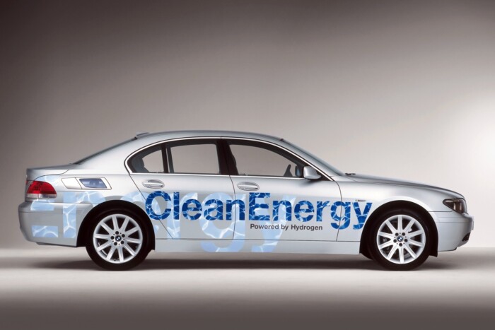 Benzin helyett tankoljunk hidrogént? Ez a megoldás? 9