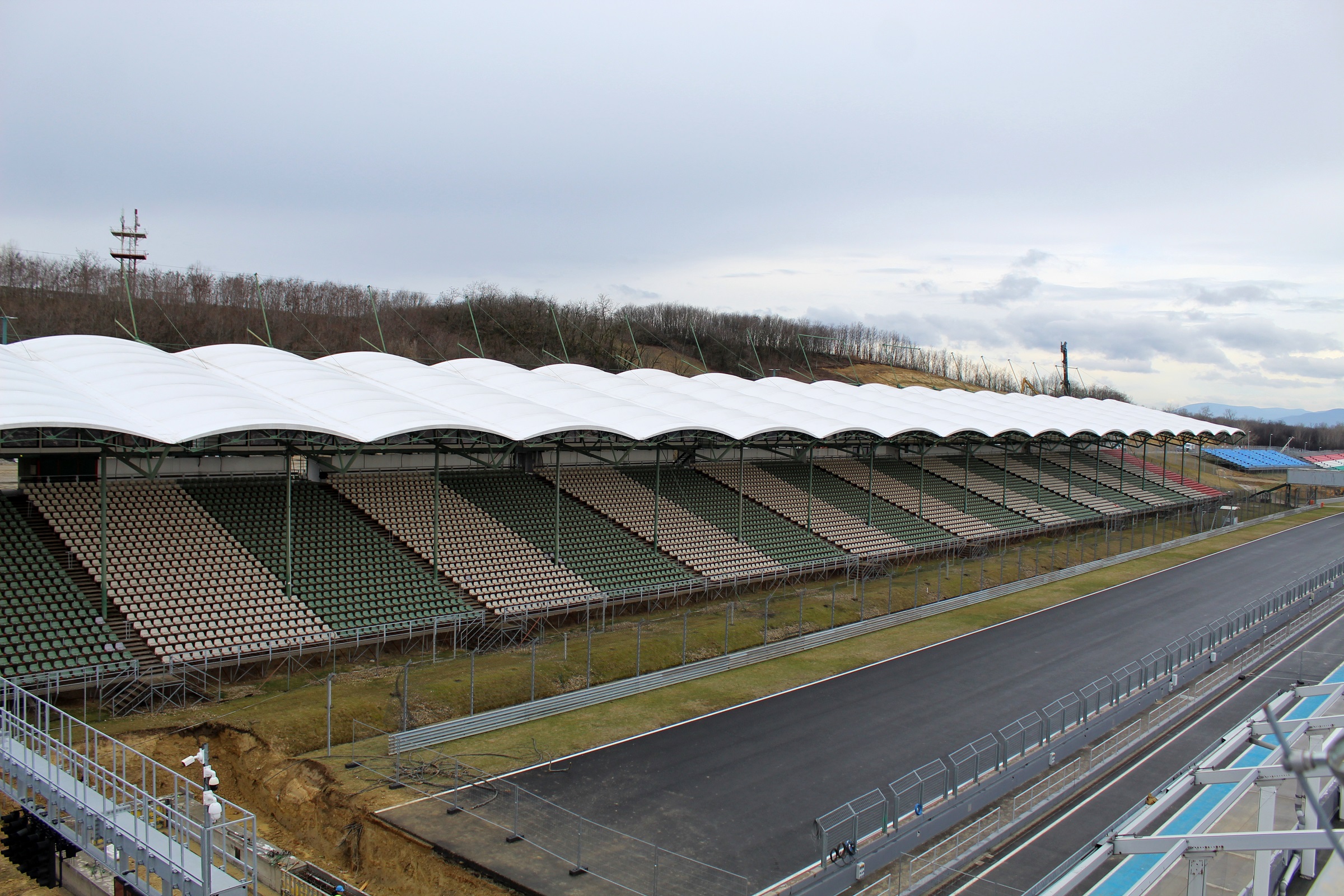 Romokban a Hungaroring, alagút épül a pályán 5