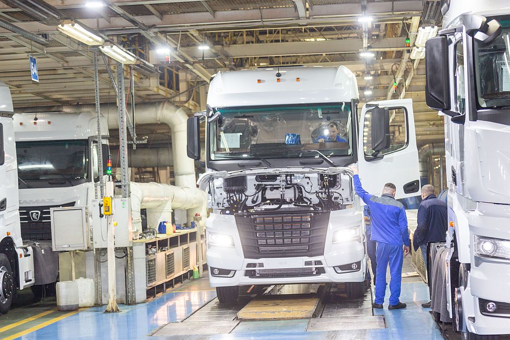 Ez a döntés érintheti a Kamaz teherautók jövőjét