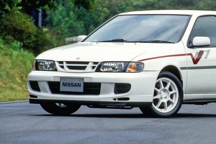 Elfeledett ritka japán csodagép a 90-es évekből