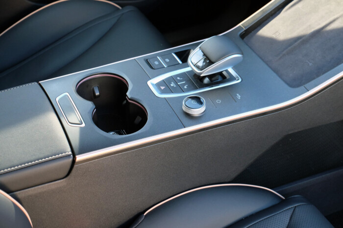 Na, jöhet Magyarországra egy újabb kínai autó? 11