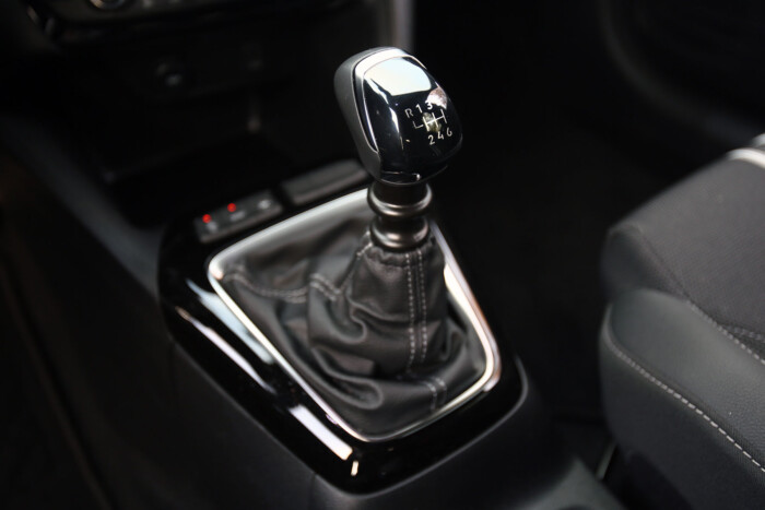 4,8 liter elég ennek a benzines Opelnek 15