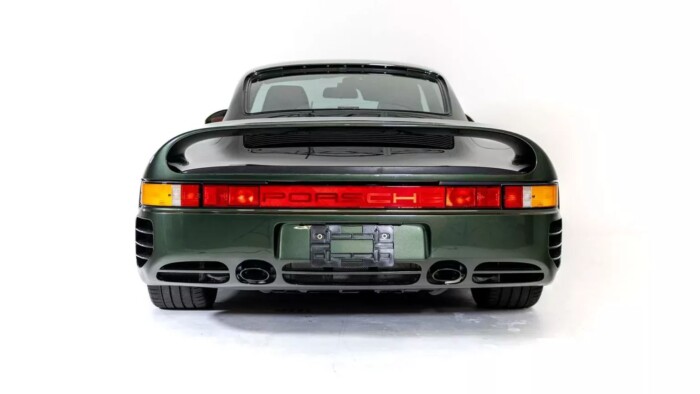 Egymilliárdot is érhet a XX. század egyik legmenőbb német autója 2