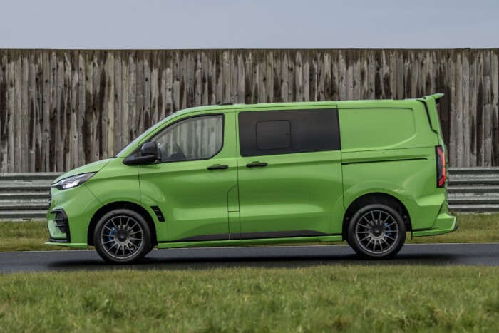 Állatul néznek ki a Ford sportteherautói 6