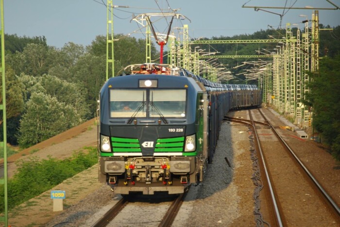 Vasúton erősít a Waberer’s 1