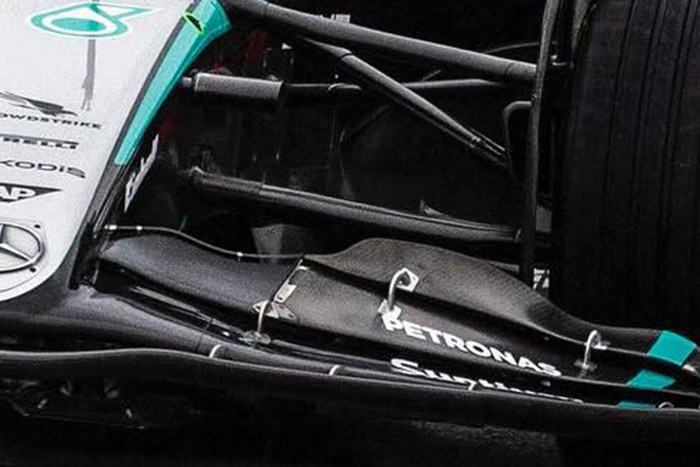 F1: Szabálytalan lehet a Mercedes új autója? 2 | Vezess F1: Szabálytalan lehet a Mercedes új autója? 2