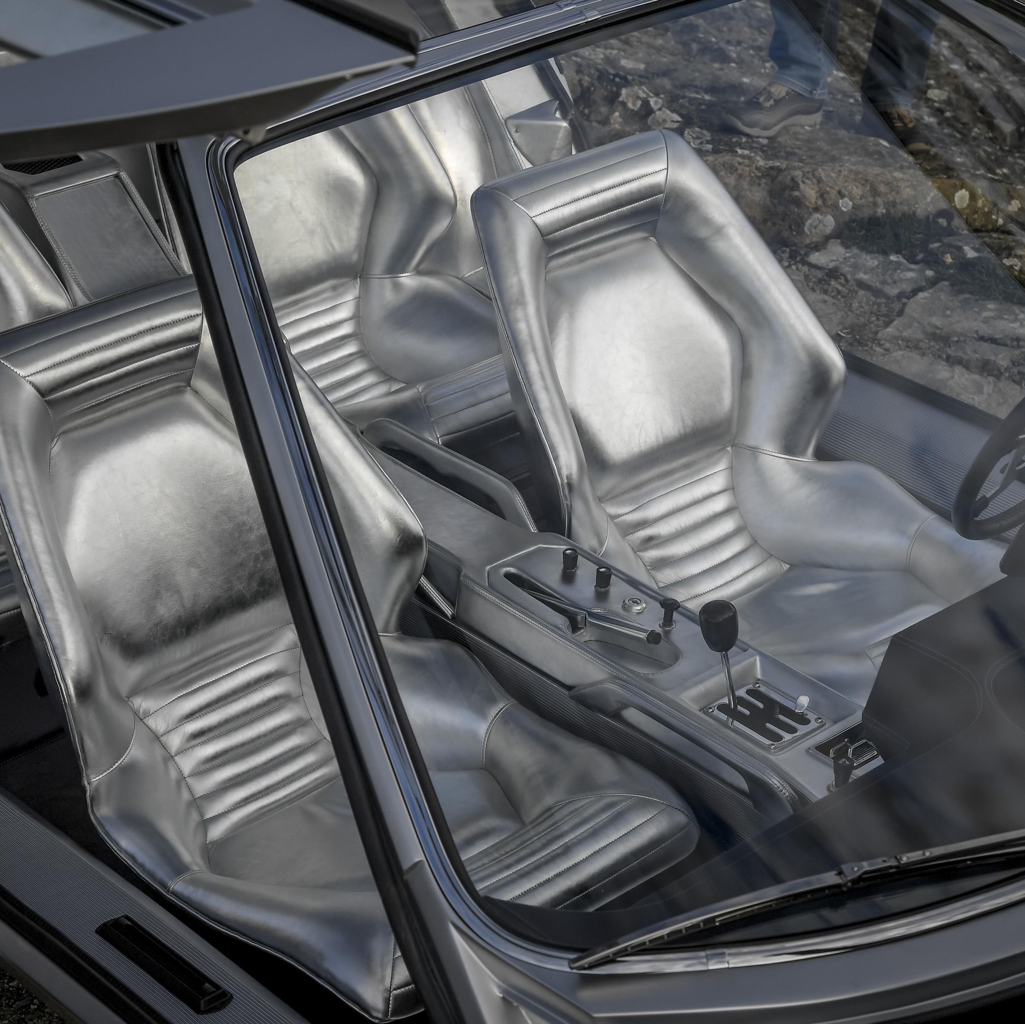 Lamborghini átlátszó ajtókkal? Közel 60 éve készült egy 3