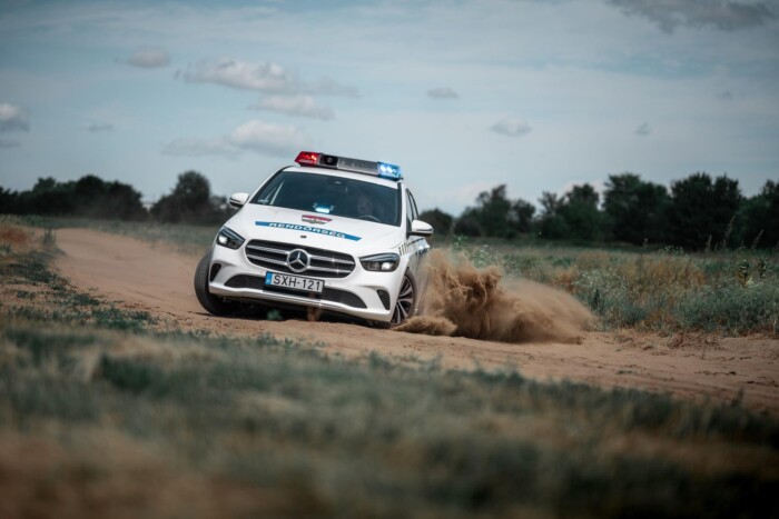 Ilyen fotót sem látunk sűrűn a rendőrségtől 2