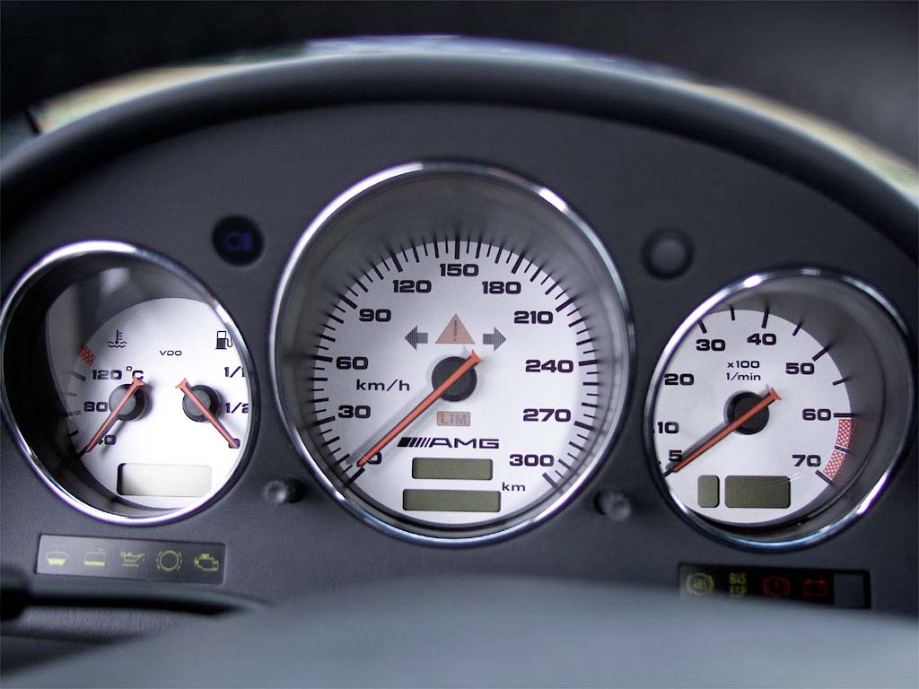 Az ártatlan Mercedesből is készült pokoli verzió 3 | Vezess Az ártatlan Mercedesből is készült pokoli verzió 3