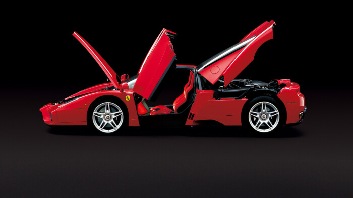 Álom-Ferrarit törtek össze a német autópályán 3