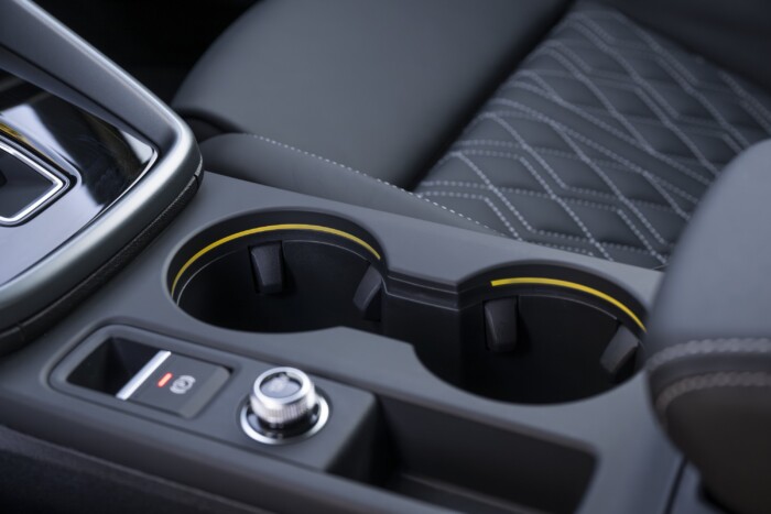 Bérelhető extrákat kínál a megújult Audi A3 10