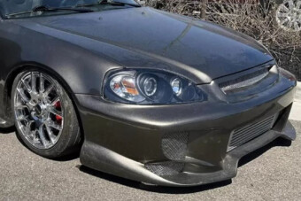 A hatkerekű Civic-szörny rémálmokat fog okozni, szóval csak óvatosan