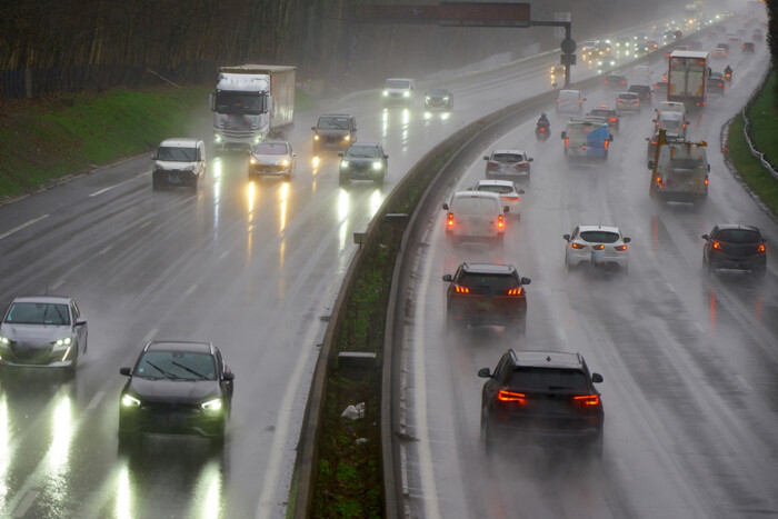 Sok magyar autósnak gőze sincs erről, pedig az élete múlhat rajta