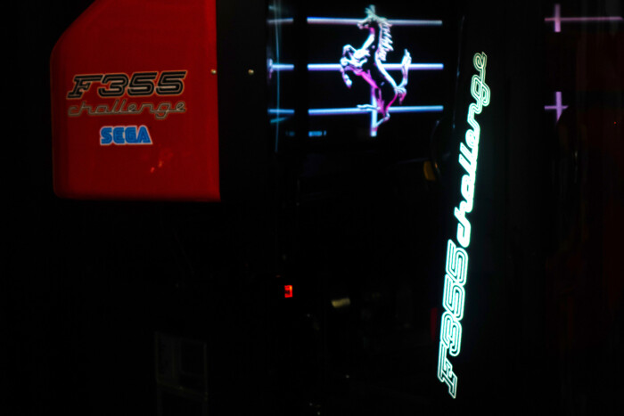 Közel 3 milliót ért ez a régi játék-Ferrari