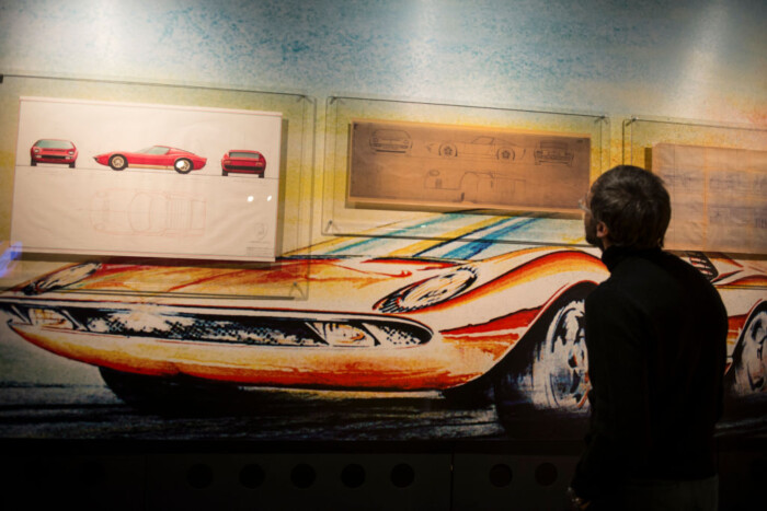 Elhunyt a tervező, akinek a világ legszebb autóit köszönhetjük 2