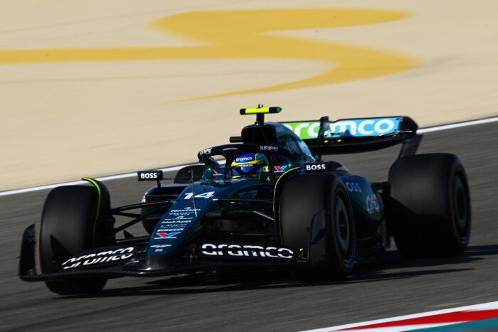 F1: Alonsóval versenyezne 2025-ben ez a csapat