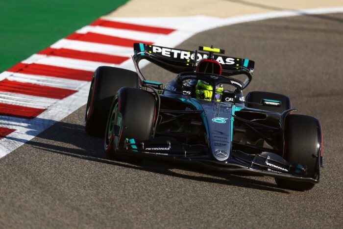 F1: Élen a Ferrari az időmérő előtt 1