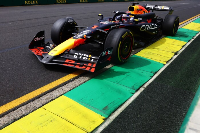 F1: Egymás nyakán a Red Bull, a Ferrari és a Mercedes az időmérő előtt 3 | Vezess F1: Egymás nyakán a Red Bull, a Ferrari és a Mercedes az időmérő előtt 3