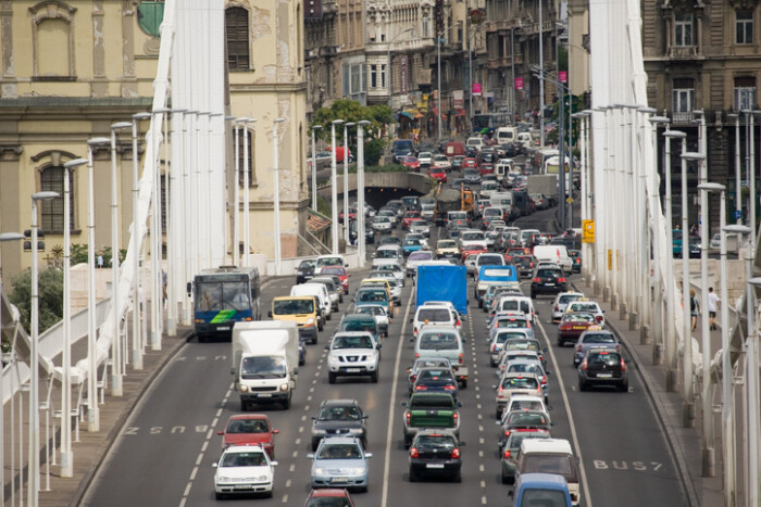 Ezer évre tíz halált saccoltak a Csalagútban 3