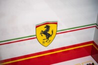 5 millióért vettek meg egy teljes Ferrari-múzeumot 27