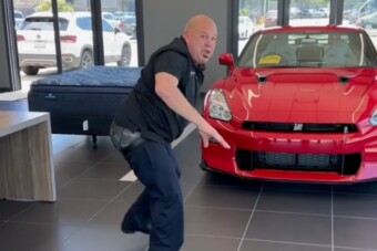 Szinte robban, akkorát megy a TikTokon ez az autókereskedés