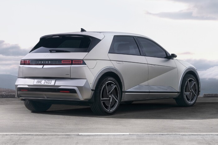 Három év alatt másodszor frissül ez a villany-SUV 6