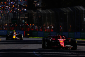 F1: Verstappen sem bírt a Ferrarival Melbourne-ben