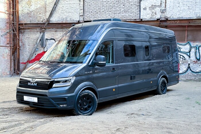 Otthonos erőfurgon világjáróknak