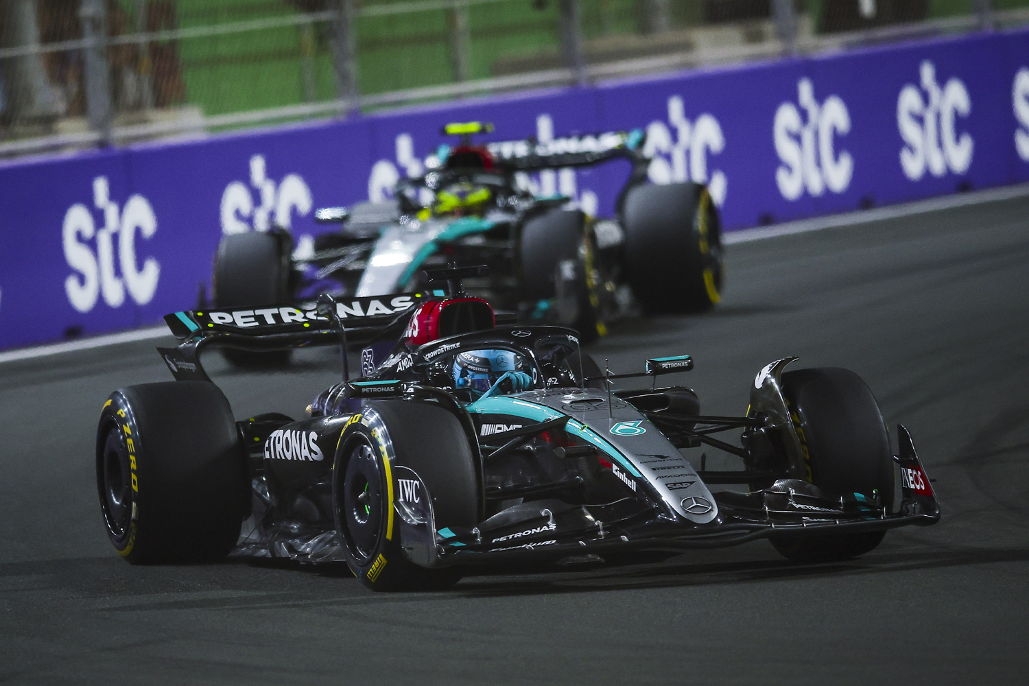 F1: Kimondták, alapvető baj van a Mercedes autójával