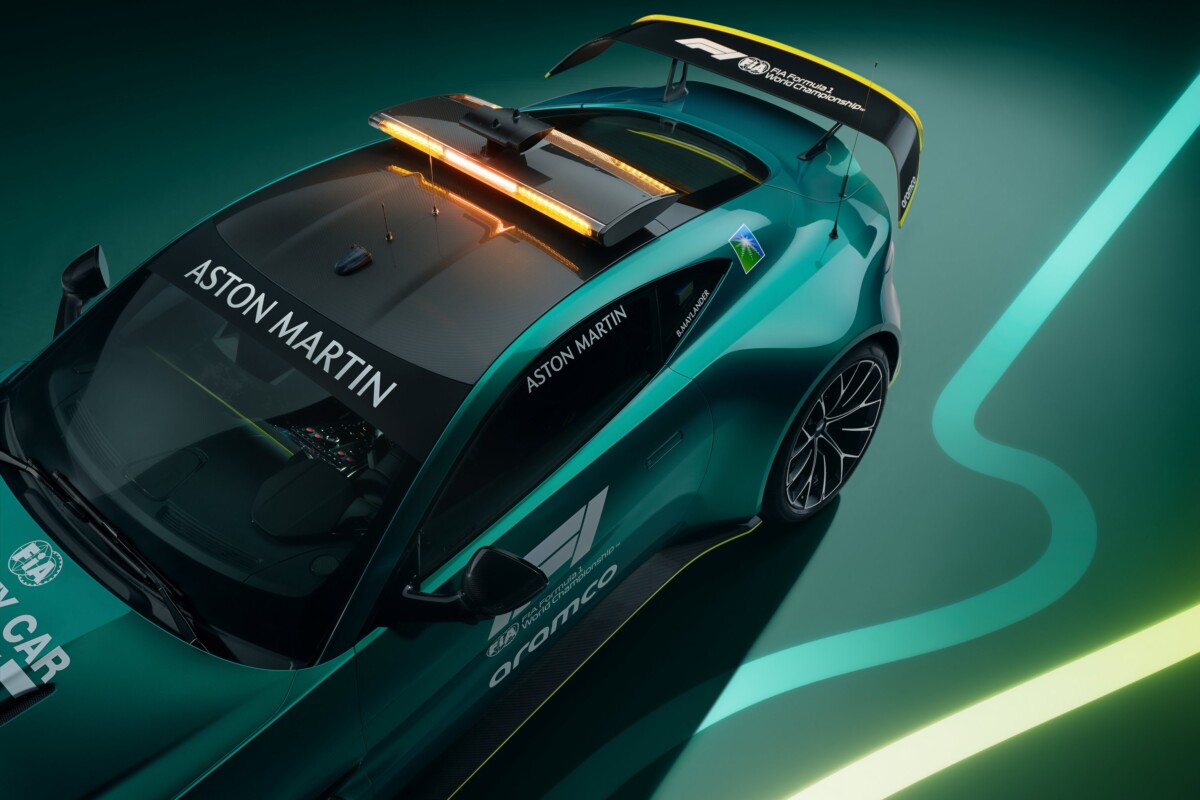 Aston Martin Vantage Formula 1 Safety Car 2024